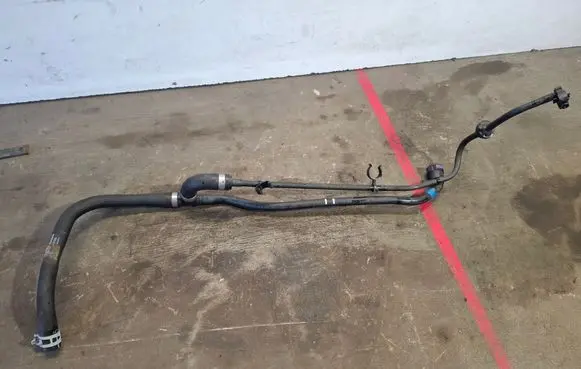 Volvo V60 Engine coolant pipe/hose 31319034