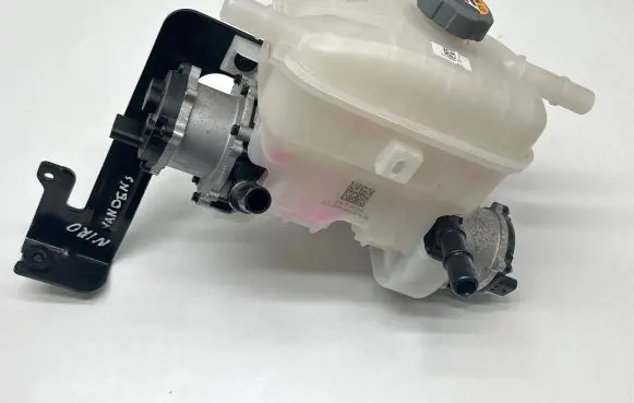 KIA Niro Coolant expansion tank/reservoir 25429AO000 369100EKJ0 20221028087