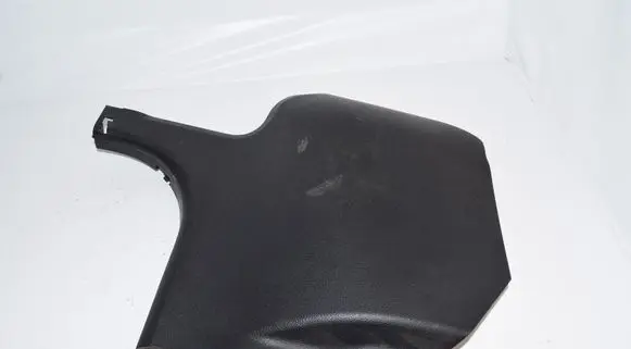 Mercedes-Benz C W204 Foot area side trim 2046881106