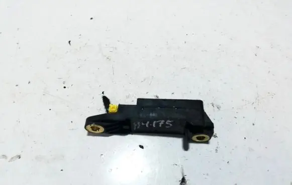 Mercedes-Benz CL C215 Airbag deployment crash/impact sensor 2208204426 002919