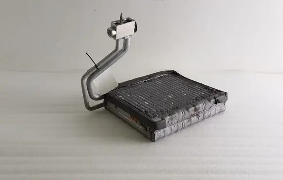 Land Rover Evoque I Air conditioning (A/C) radiator (interior) J2842R1234YF FA992001