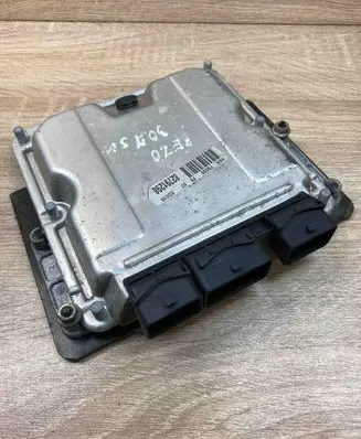 Peugeot 307 Engine control unit/module ECU 0281011081 9647472780