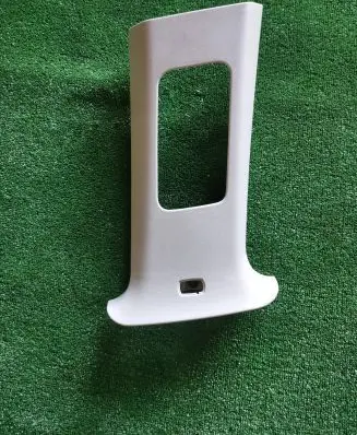 (B) pillar trim (top)