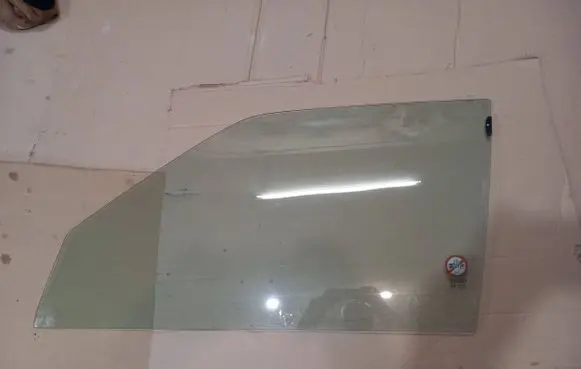 Renault 19 Front door window/glass (coupe) 43R00048