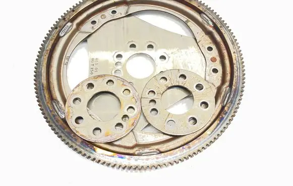 Mercedes-Benz C W203 Flywheel 6110320147