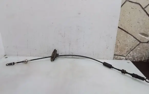 Hyundai Getz Gear shift cable linkage 