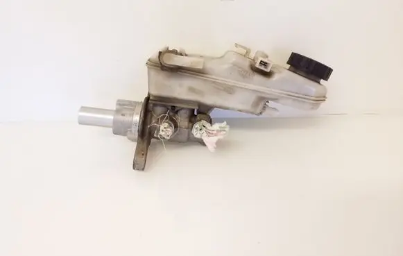 Toyota Auris 150 Master brake cylinder 0204255239