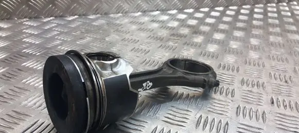 Audi A5 8T 8F Piston with connecting rod