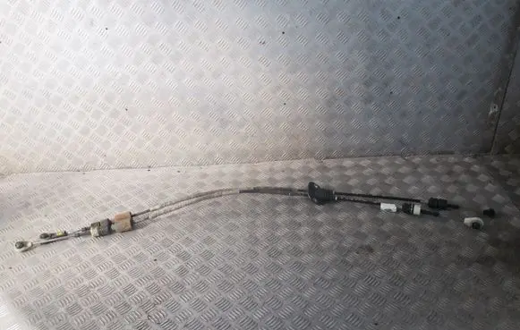 Ford Mondeo MK IV Gear shift cable linkage