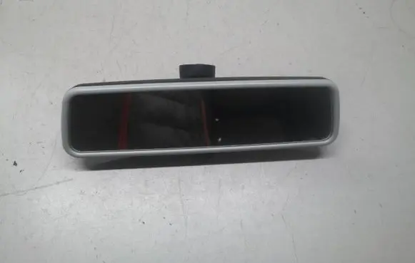 Rear view mirror (interior)