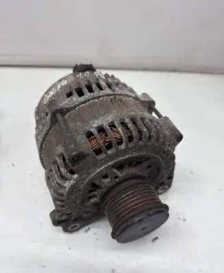 Volkswagen Golf IV Generator/alternator 028903029G