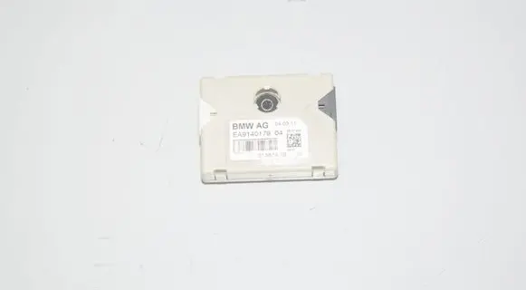BMW 5 F10 F11 Aerial antenna filter 9140179