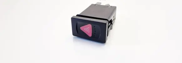 Volkswagen PASSAT B5 Hazard light switch 108885