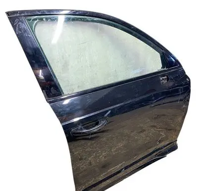 Audi Q3 F3 Front door 5Q0959801C 08042022 5Q0959592L