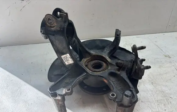 Seat Ibiza V (KJ) Front wheel hub spindle knuckle 2Q0407256N