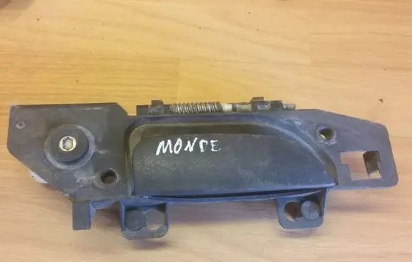 Ford Mondeo MK II Front door exterior handle 93BBF22400AM
