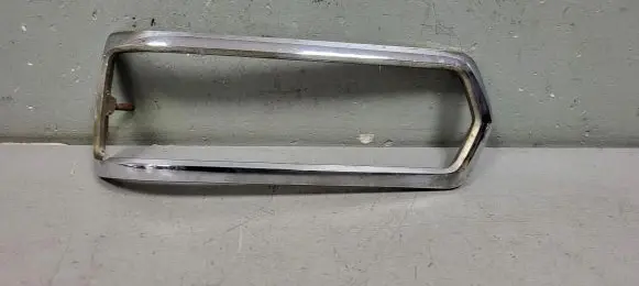 Mercedes-Benz 250 280 W108 Rear/tail light trim molding A1080260159