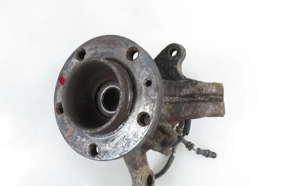 Renault Master II Front wheel hub spindle knuckle 