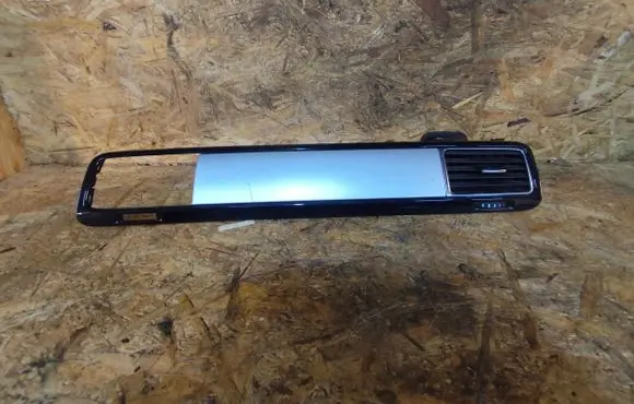 Volkswagen Touareg II Panel trim 7P1857190A