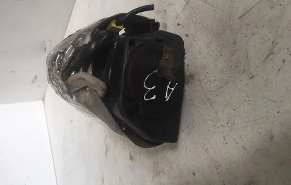 Audi A3 S3 8L Front seatbelt