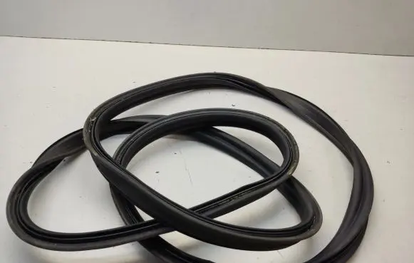Mercedes-Benz A W176 Loading door rubber seal (on body) A1767400078