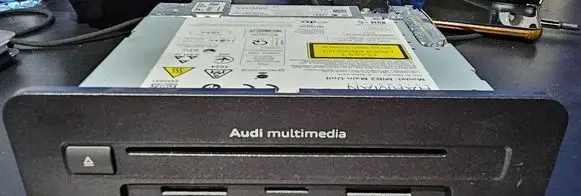 Audi A4 S4 B9 Navigation unit CD/DVD player brak