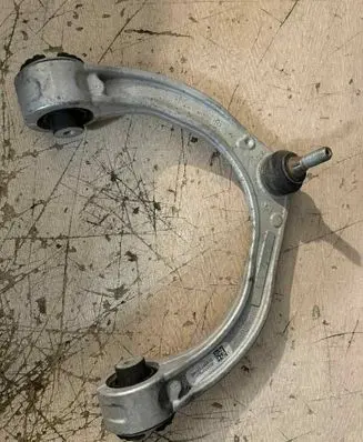 Mercedes-Benz G W463 2nd Gen Front upper control arm/wishbone A4633305001