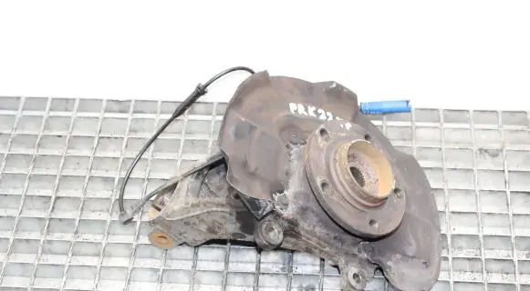 Mini Cooper Countryman R60 Front wheel hub