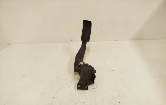 Skoda Octavia Mk1 (1U) Accelerator throttle pedal 1J1721503H 6PV00777001