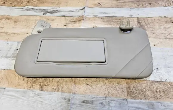 Peugeot 407 Sun visor