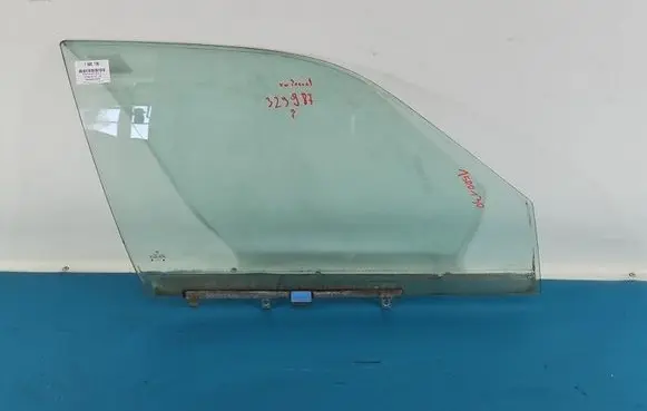 Volkswagen PASSAT B4 Front door window glass four-door IMPRK1500130