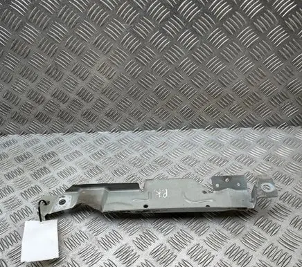 Volvo S90, V90 Fender mounting bracket 31416626