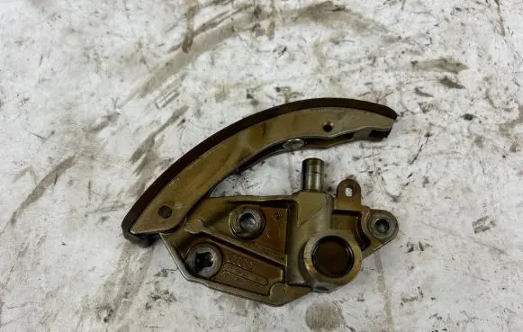 Audi A6 S6 C7 4G Slide rail for timing chain 079109507 F34627204