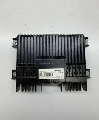 Mazda 6 Sound amplifier GM1A6692X BOSE