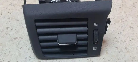 Lexus CT 200H Dashboard side air vent grill/cover trim 5565076010 5566176010 5568676010