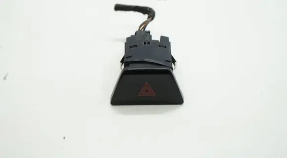 BMW 7 G11 G12 Hazard light switch 6993046ACR 6993046