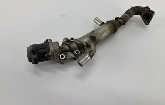 Jaguar XF X250 EGR valve cooler 215972309