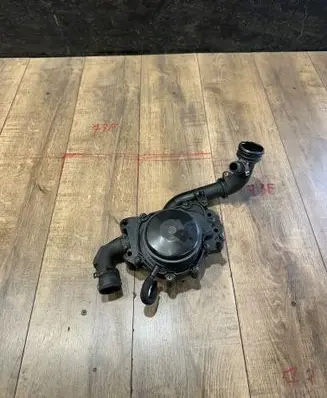 Mercedes-Benz C W204 Water pump A6512002100