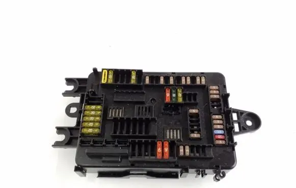 BMW 1 F20 F21 Fuse module 9261111 926111102