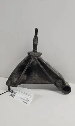 Renault Laguna II Gearbox mounting bracket 8200013682