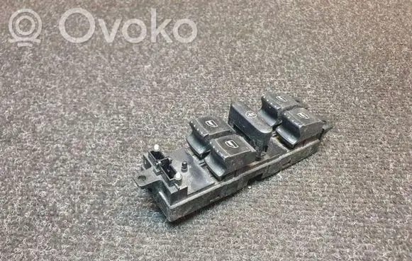 Volkswagen PASSAT B5 Electric window control switch 1J4959857 03755000