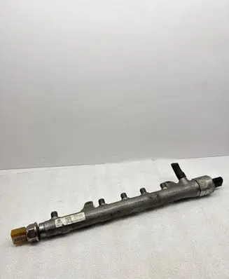 Skoda Octavia Mk2 (1Z) Fuel main line pipe 03L130089B 6200000444
