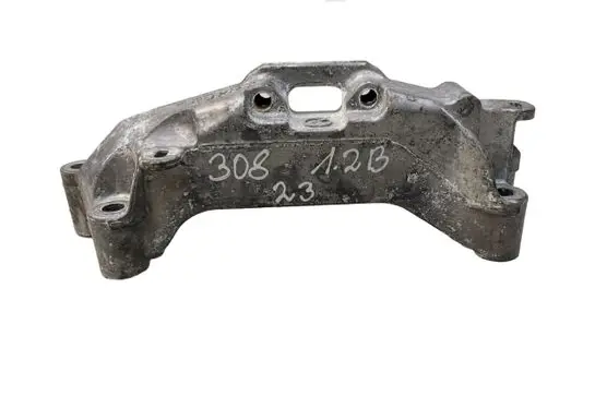 Peugeot 308 Engine mounting bracket 9674960380
