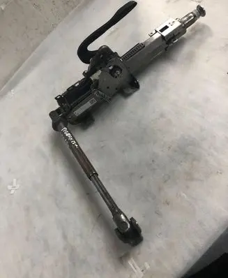 Volkswagen Tiguan Steering wheel axle 5q1419512