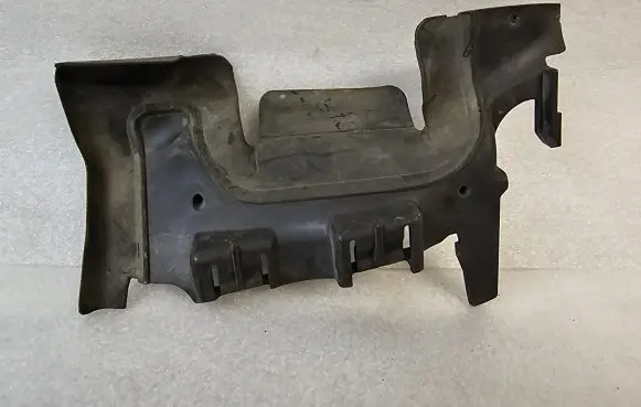 Volvo S60 Intercooler air guide/duct channel 31449384
