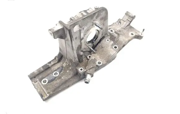 Subaru Legacy Timing chain cover 
