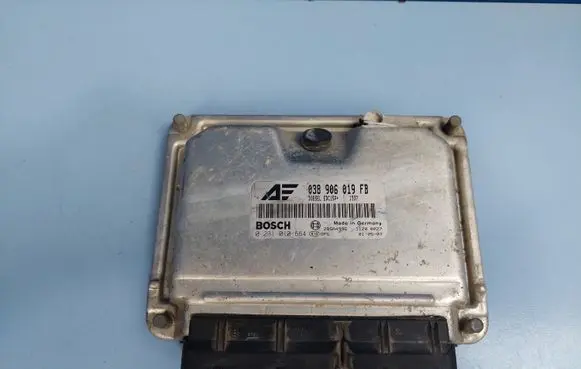 Volkswagen Sharan Engine control unit/module 038906019FB 0281010664