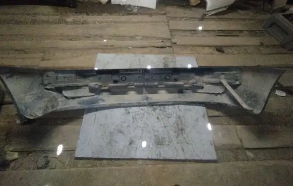 Volkswagen Transporter - Caravelle T4 Front bumper 7D0807694A