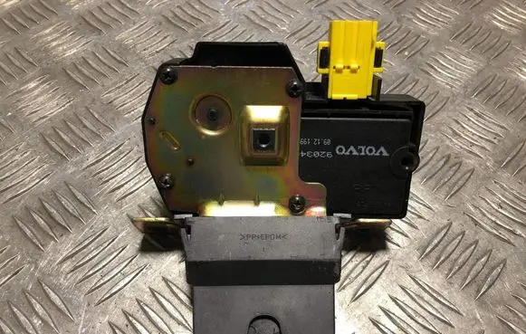 Volvo S80 Tailgate/trunk/boot lock/catch/latch 920346