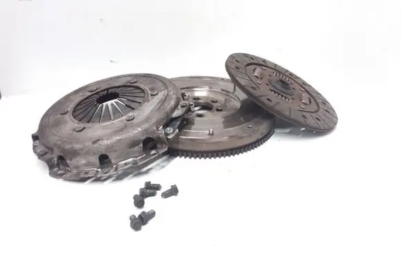 Volkswagen Golf III Clutch set kit MEC2727979 MED362530